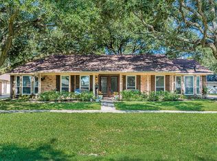 2017 Willow Wisp Dr, Seabrook, TX 77586