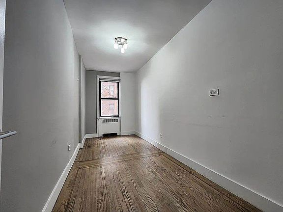 5th image of 3660 Waldo Ave APT 3L