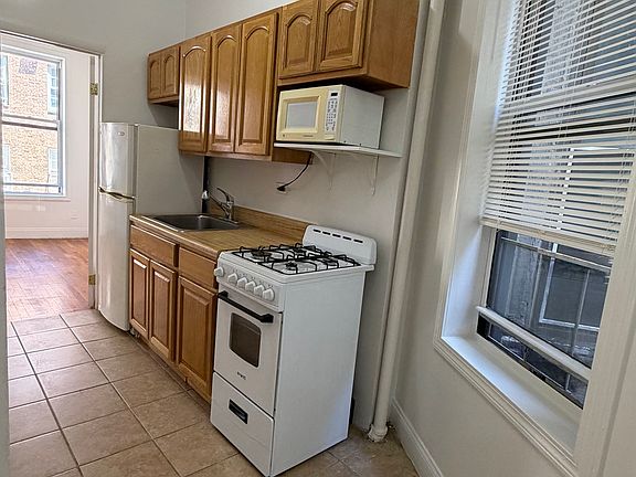 2nd image of 219 E 32nd St APT 2C