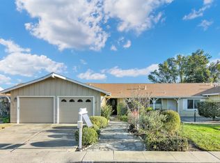 215 Grand Canyon Dr, Vacaville, CA