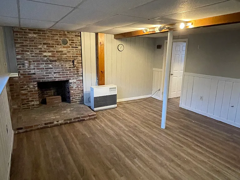 4 Strafford Rd #2 — Photo 6