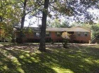 1802 Tapawingo Dr, Gainesville, GA 30501