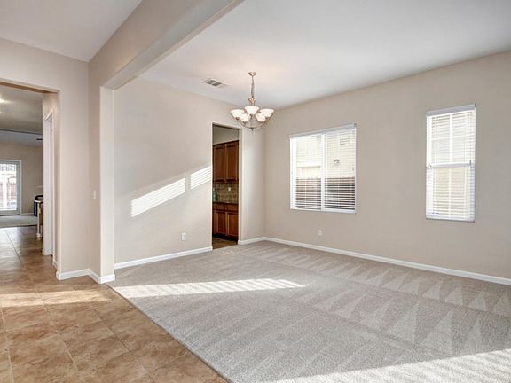 4th image of 2605 Bayberry St