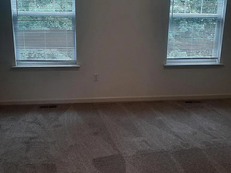 703 Admirals Quay Dr — Photo 9