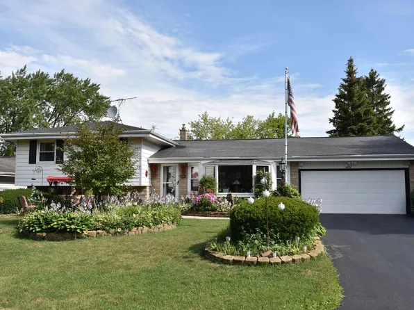 11014 West Derby AVENUE, Wauwatosa, WI 53225