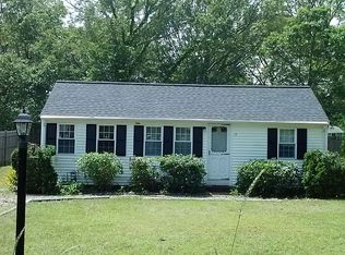 17 Silverleaf Ln, West Yarmouth, MA 02673