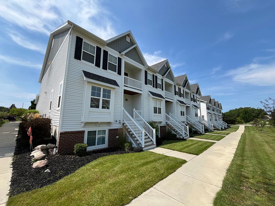 1st image of 3626 Buckingham Ln