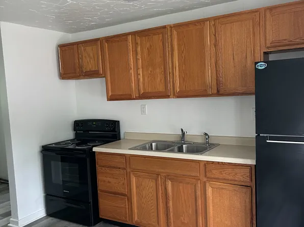 100-51 Midland Hts, Midland, PA