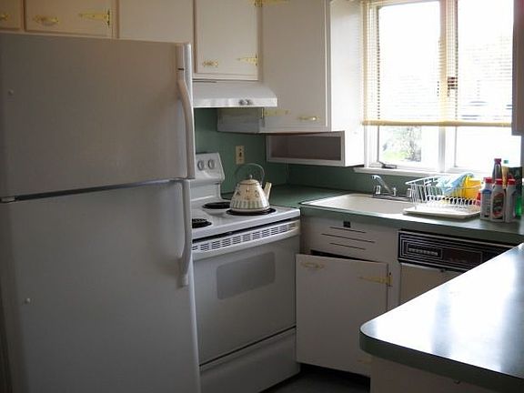 2nd image of 63 Dewey Ave
