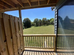 5820 S 52nd St, Lincoln, NE 68516
