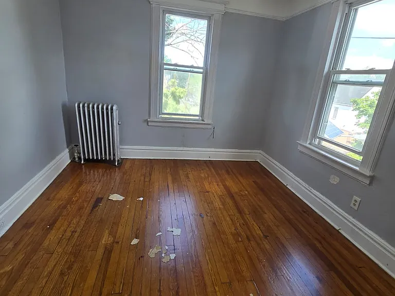 21 Vail St #3R — Photo 9