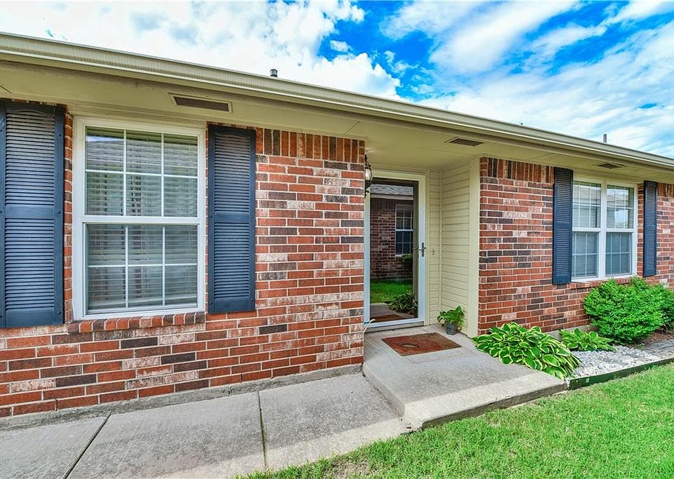 1st image of 3601 Liberty Dr