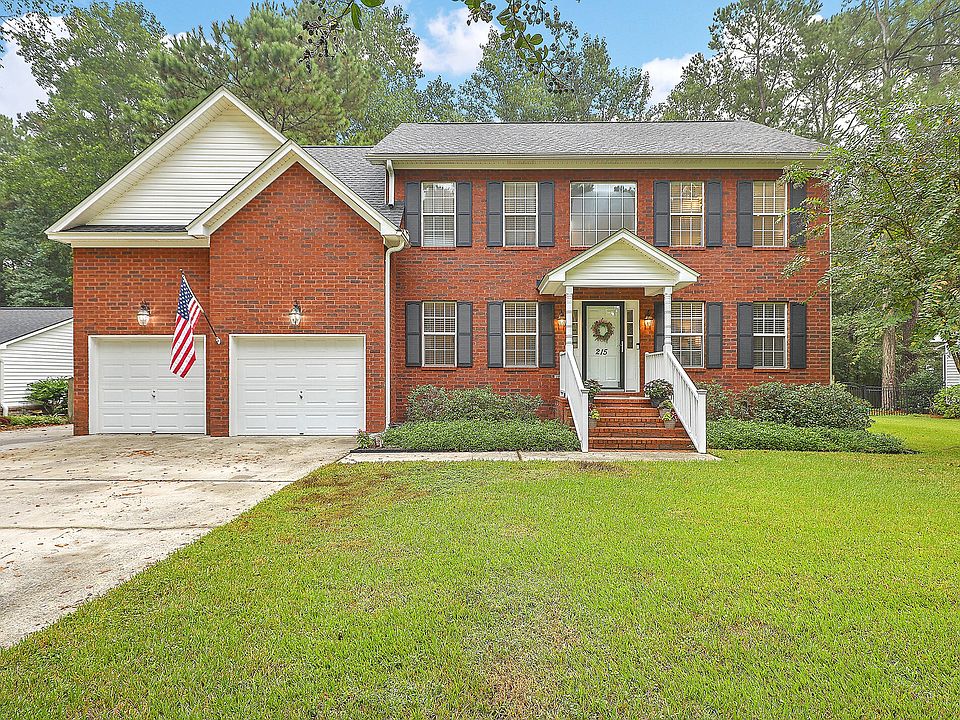 1st image of 215 King Charles Cir