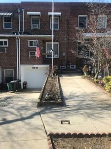 89-10 Moline St, Queens Village, NY, 11428