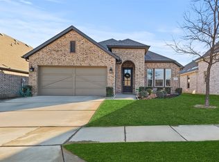 325 Foxthorne Way, Little Elm, TX 75068