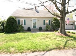 307 Dean St, Norwood, MA 02062