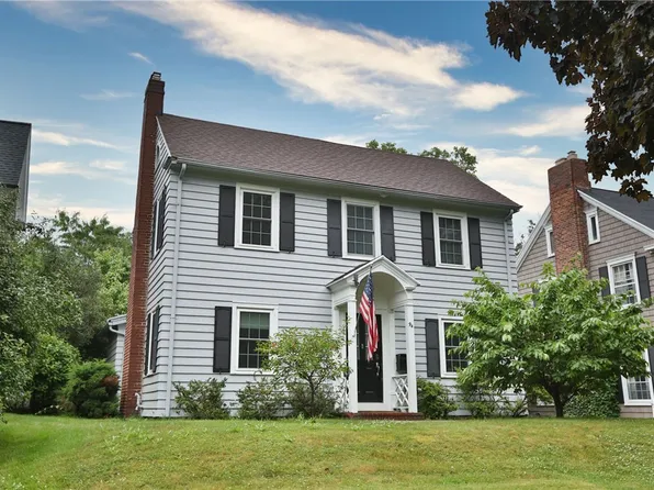 94 Castlebar Rd, Rochester, NY 14610