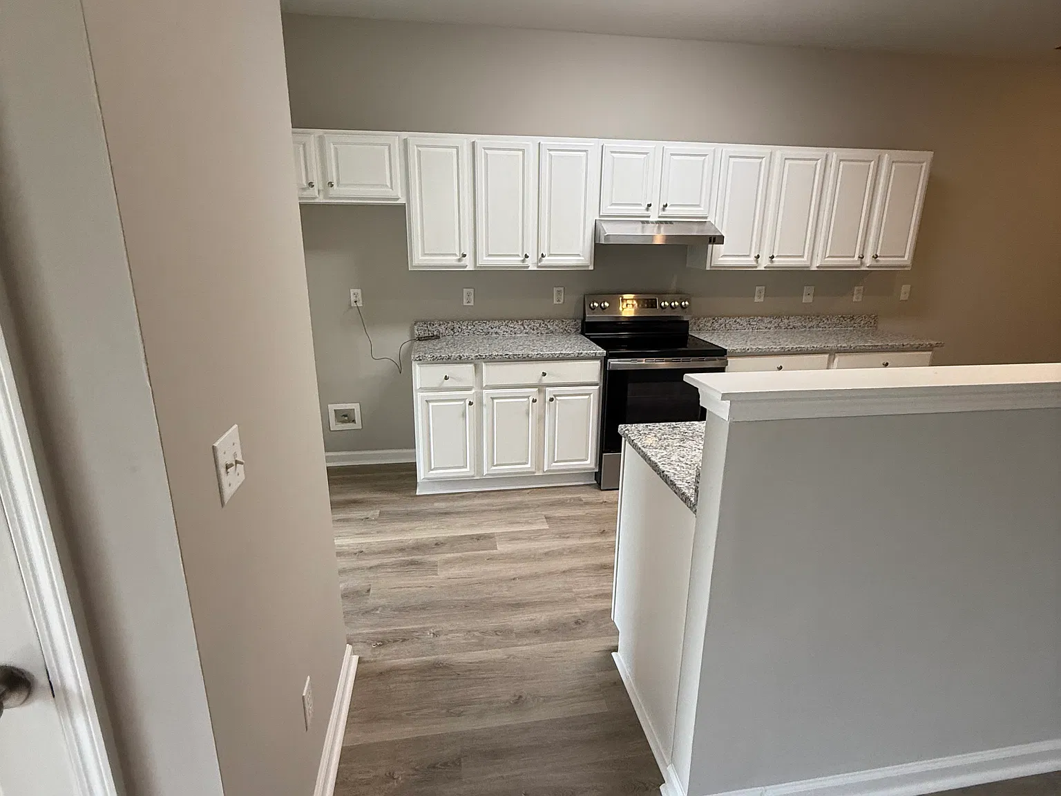 3 bed, 1313 sqft, $1,725 — Photo 3