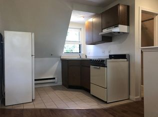 36 Pond St APT 7, Weymouth, MA 02190