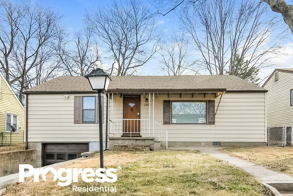 132 Williams Blvd photo 1