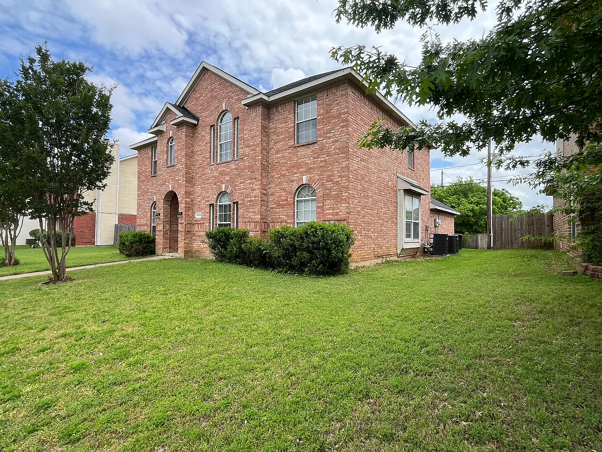 Building Photo - 5619 Andalusia Trl