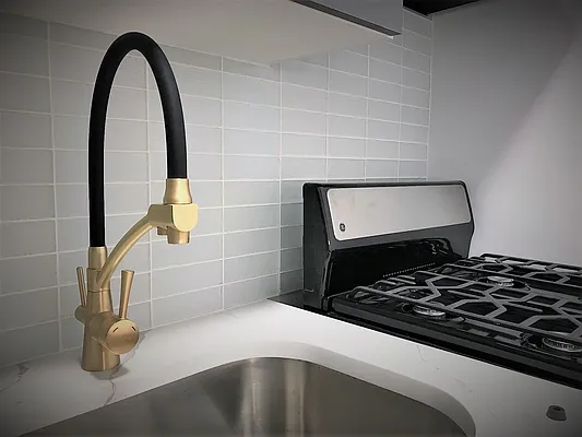 Rented by Lang Realty LLC | media 4