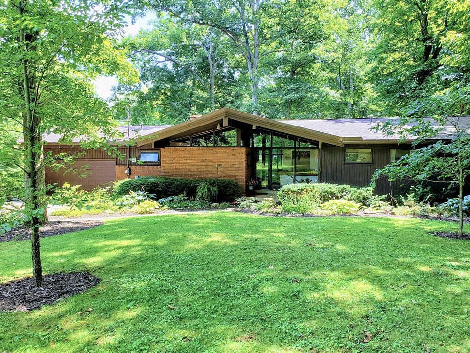 1st image of 10791 Parkwood Dr