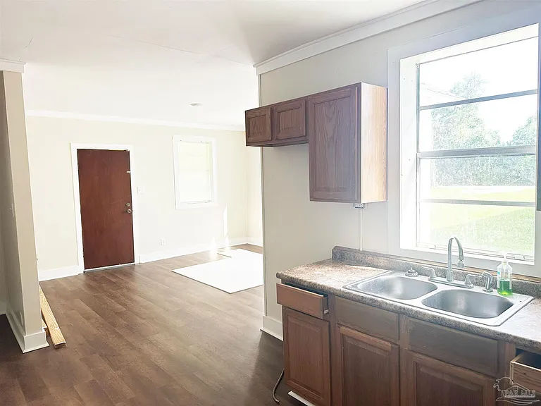 4332 Merito St #2 — Photo 3