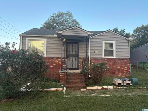 1609 Ray St, Leeds, AL 35094