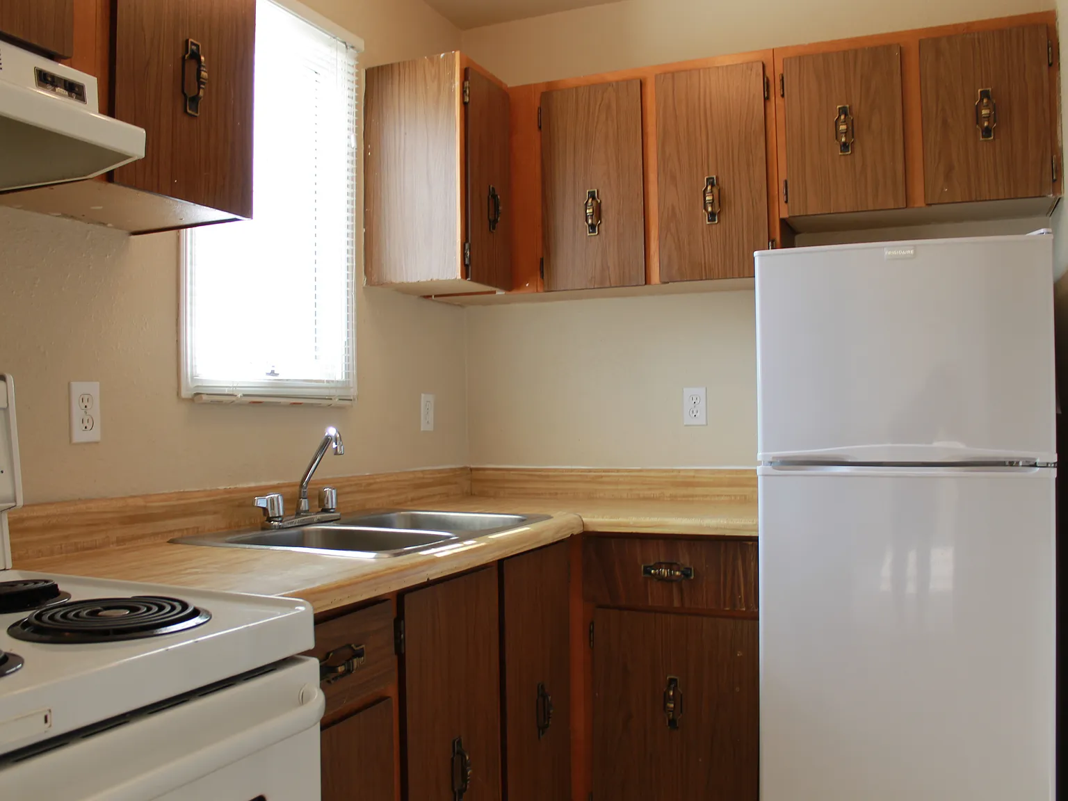 Willowbrook Townhomes — Photo 3