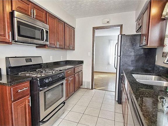 2nd image of 1308 Hillsdale Ave