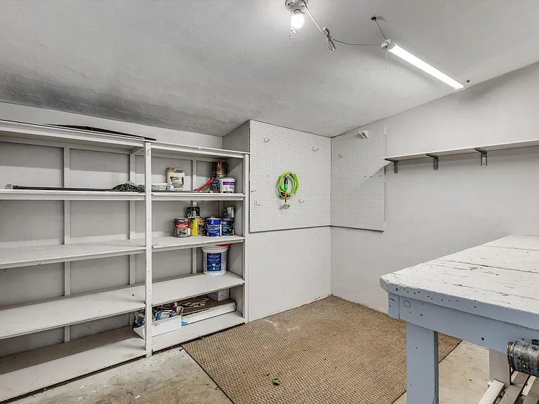4047 Ledgestone Dr — Photo 18
