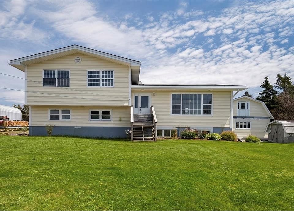 1st image of 34 Cabot Drive