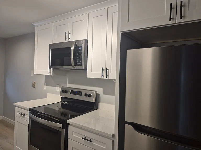 7501 Ruby Dr SW #G201 — Photo 3