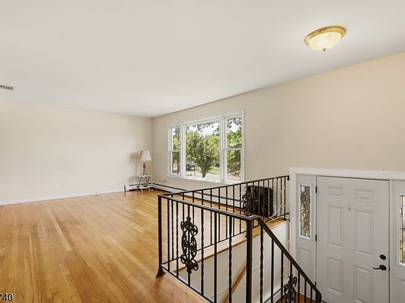 2nd image of 11 Ray Ave