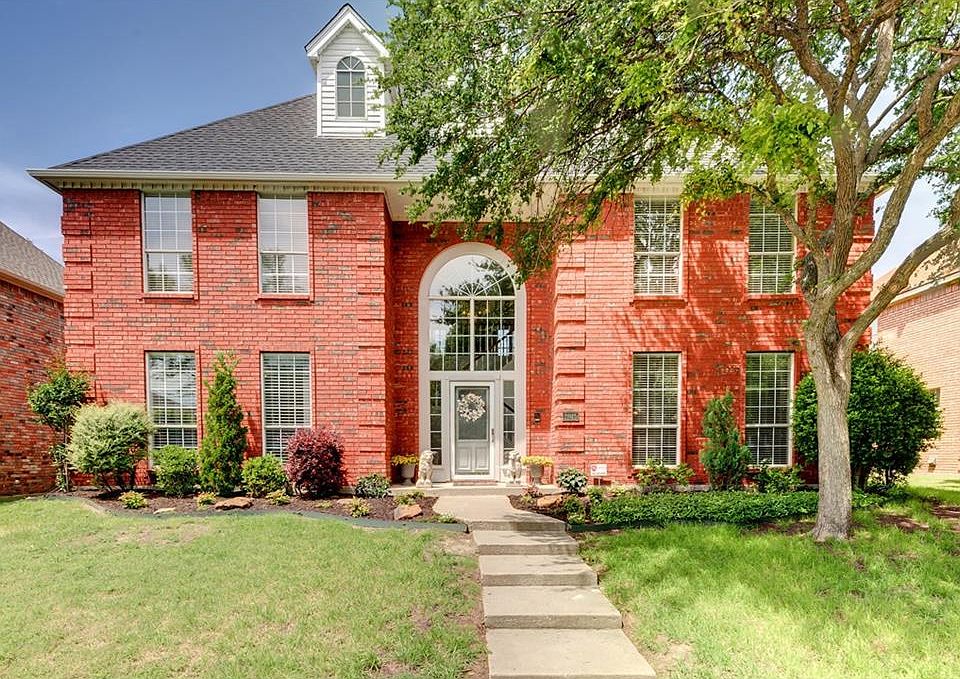 1st image of 2045 Colborne Dr