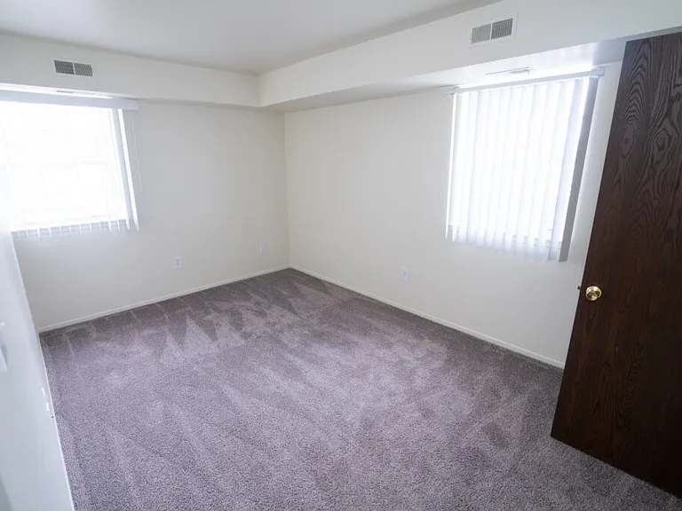 2875 Heritage Dr #2 — Photo 7