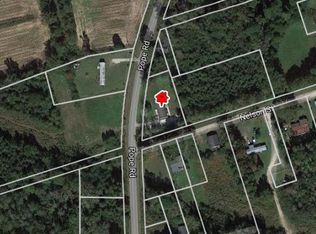 139 Pope Rd, Rose Hill, NC 28458