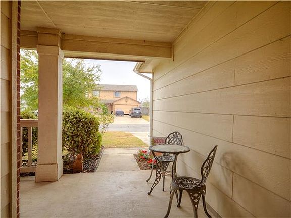 2nd image of 503 Garrett Ct