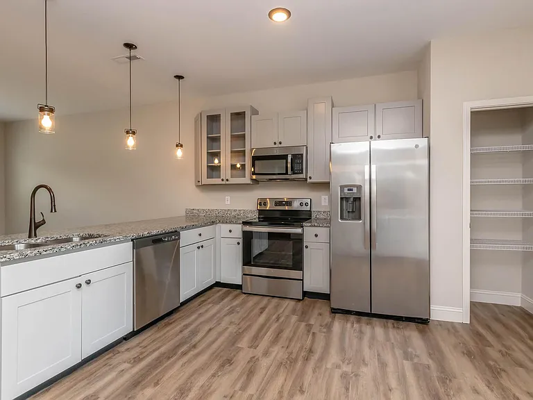 Wynwood Apartments — Photo 37