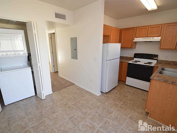 2nd image of 4327 E Bellevue St Unit 2106