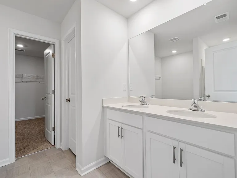340 Fenwick Dr — Photo 19