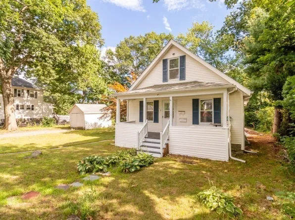 12 Emeline St, Randolph, MA 02368