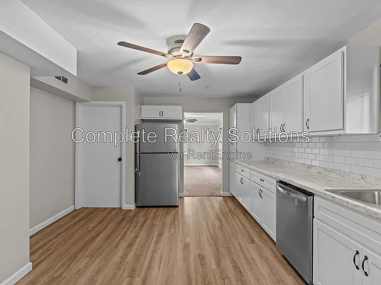 201 Sadonia Ave — Photo 5