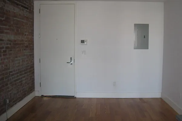 Rented by Corcoran | media 11