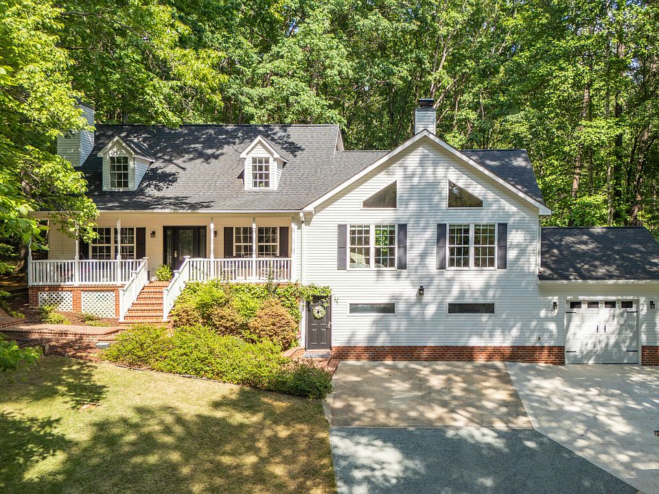 1st image of 89 Lauren Ct