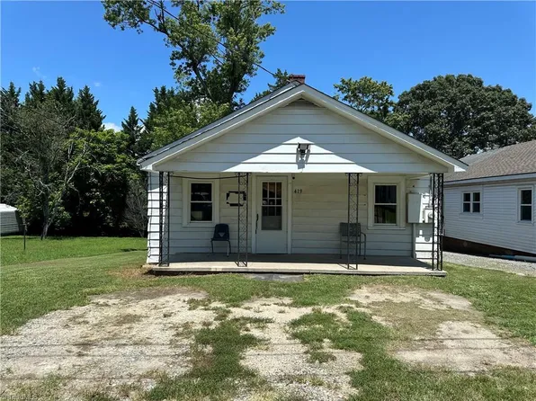 419 Vance St, Kernersville, NC 27284