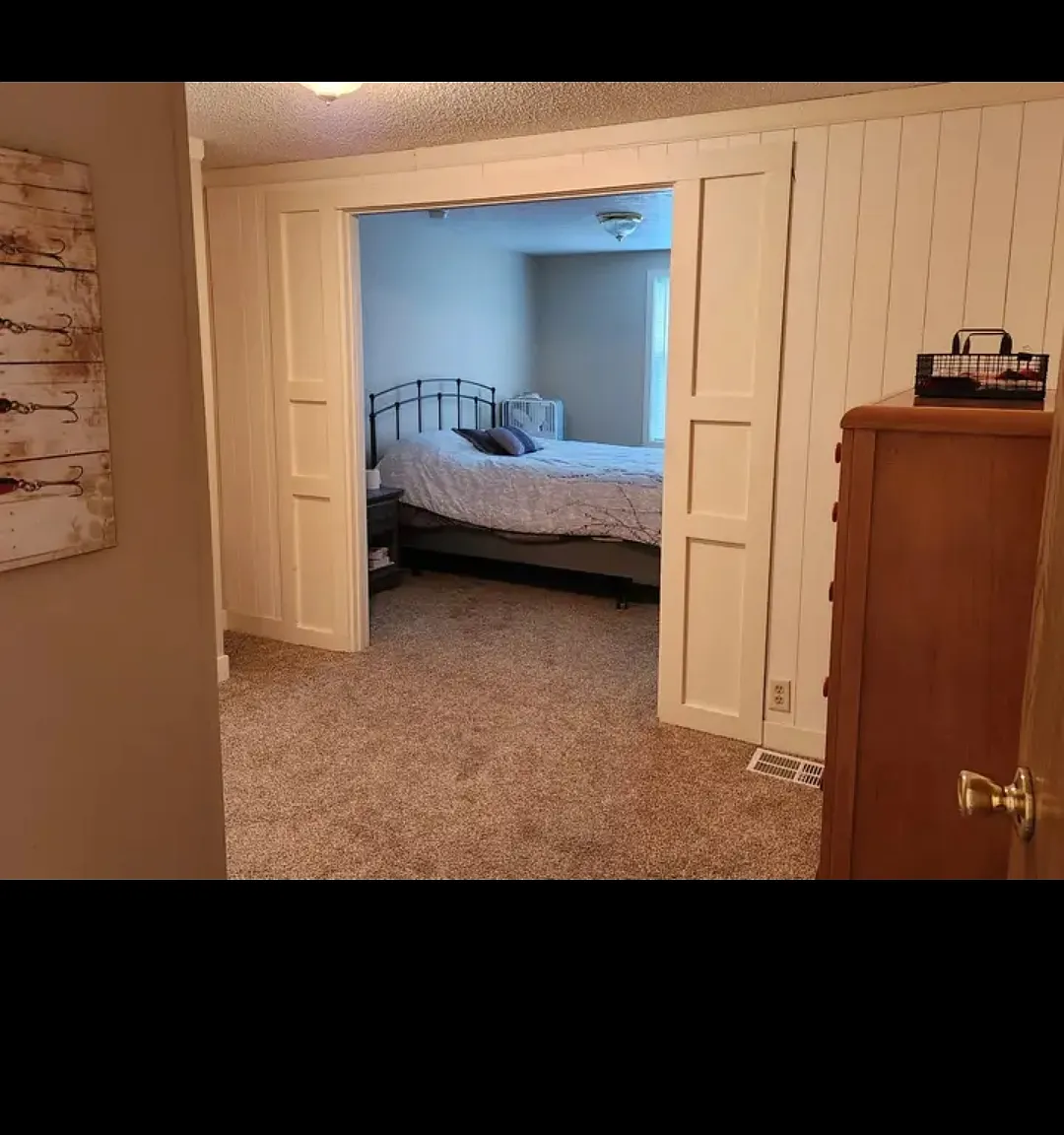 3 bed, 2050 sqft, $2,500 — Photo 3
