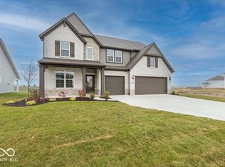 6381 Stone Side Dr, Plainfield, IN 46168