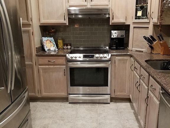 5th image of 509 Winston Salem Ave